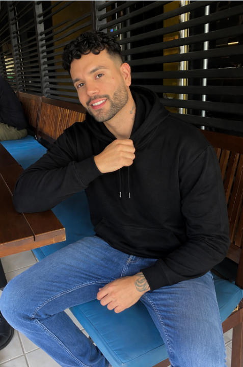 Hoodie Premium – Estilo y Confort Urbano