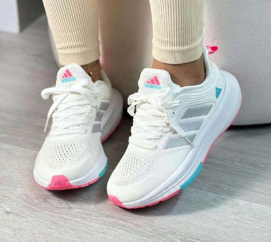 Tenis Ultraboost para Dama, Tallas 35 a 40 - vista alternativa