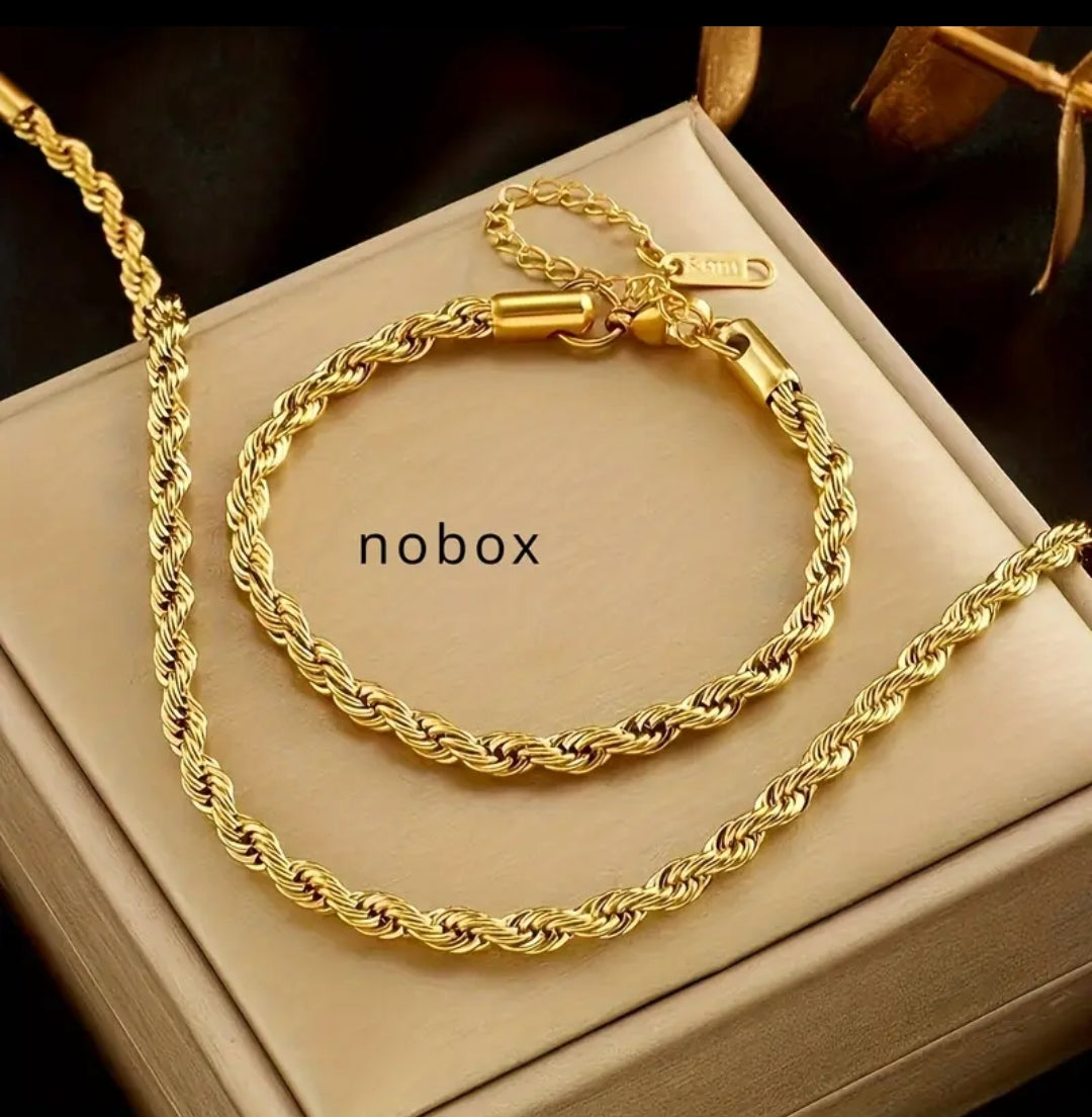 Combo Cadena + Pulsera Tejido Lazo 18K - vista lateral