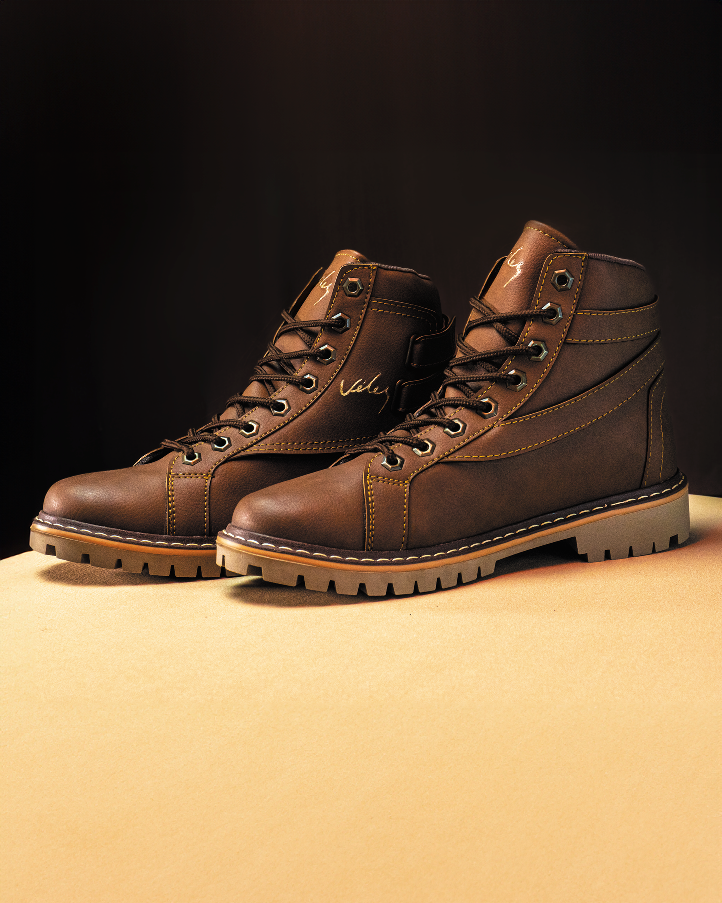Bota Velez Doble Corre + Caja