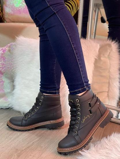 Bota Velez Doble Corre + Caja