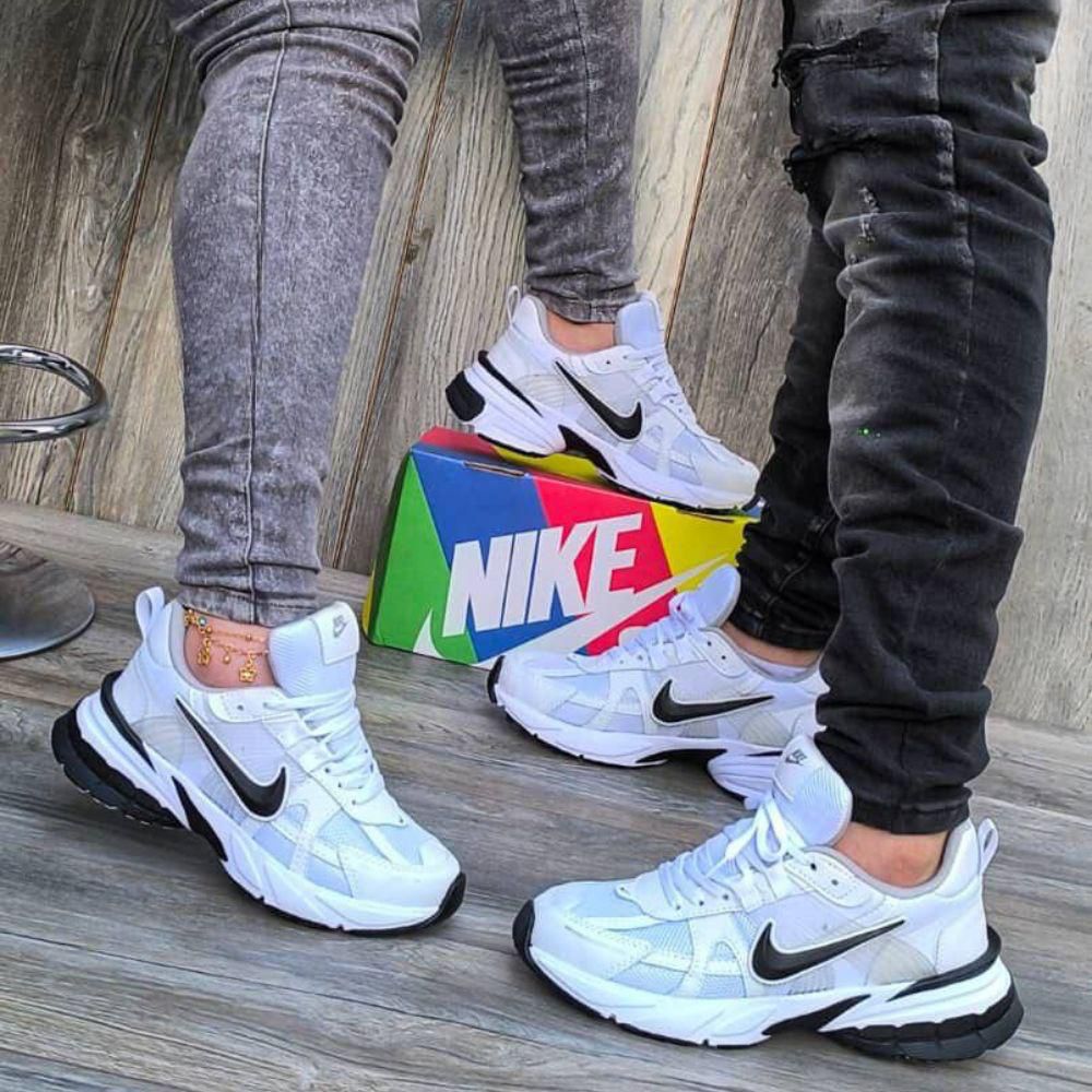 Nike VK2 Unisex — Versatilidad Deportiva para Todos