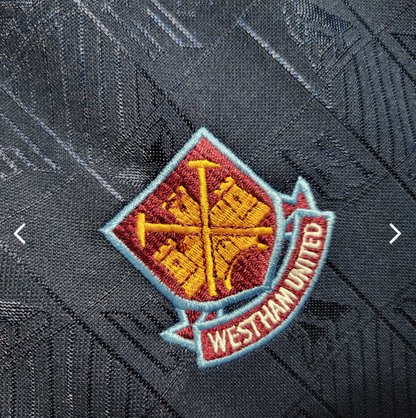 Camiseta West Ham United Maiden Azul 2026 - vista lateral