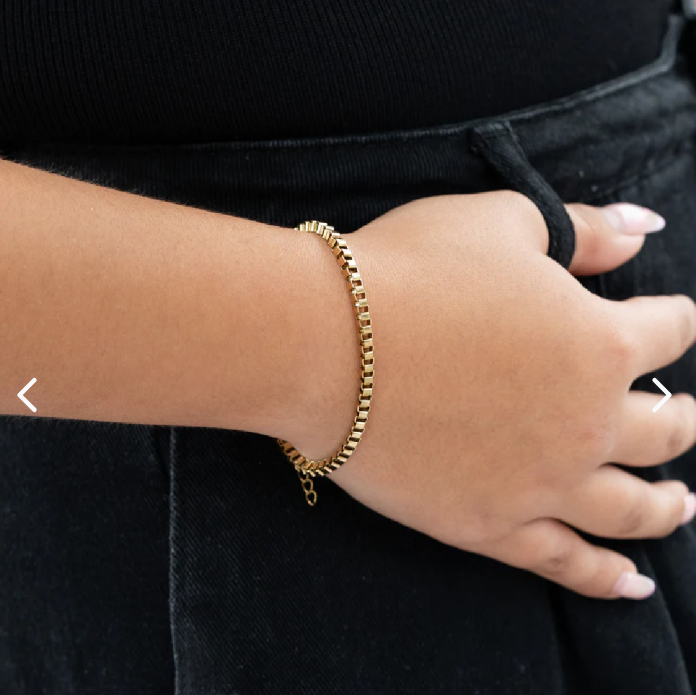 Pulsera Box Mujer — Oro Laminado 18k - vista lateral