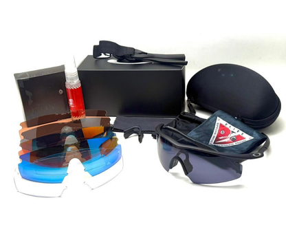 Gafas Deportivas Oakley Strike con 6 Lentes Intercambiables - detalle adicional